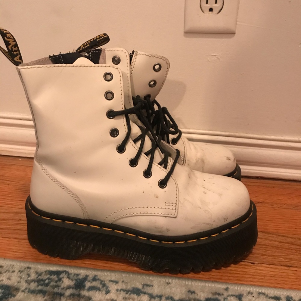 White platform Dr Martens